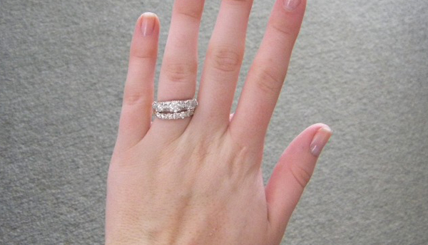 Wedding engagement ring finger order