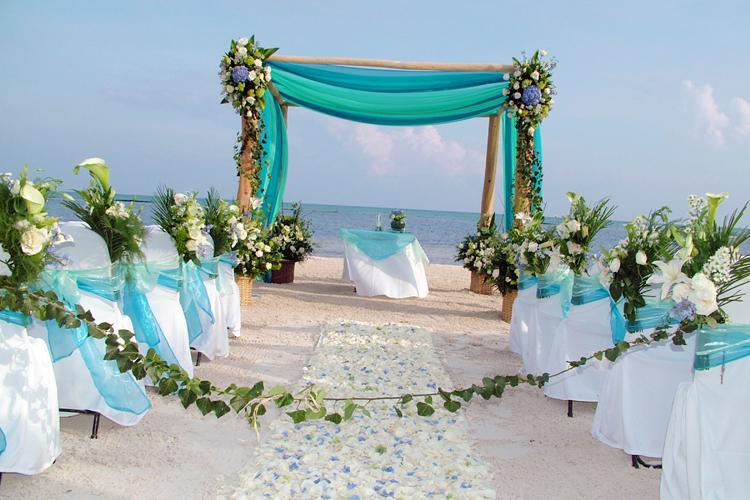 beach themed wedding decorations