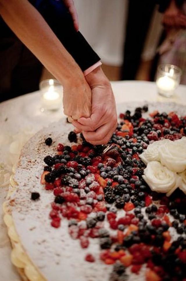 Italian wedding cake strawberries