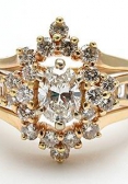 Oval-cut diamond engagement ring