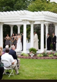 outdoor-wedding-ceremony-photography