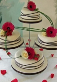Round wedding cake