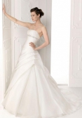 alma-novia-wedding-dress-collection-spring-summer-2012-19