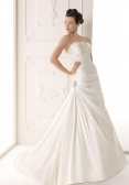 alma-novia-wedding-dress-collection-spring-summer-2012-20