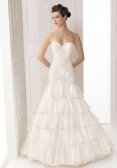 alma-novia-wedding-dress-collection-spring-summer-2012-23