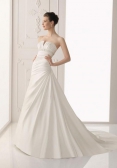 alma-novia-wedding-dress-collection-spring-summer-2012-58