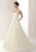 alma-novia-wedding-dress-collection-spring-summer-2012-6