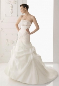alma-novia-wedding-dress-collection-spring-summer-2012-63