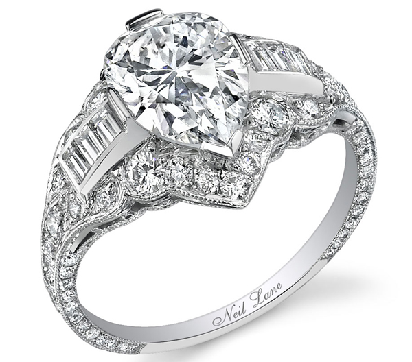 neil-lane-pear-cut-diamond-engagement-ring