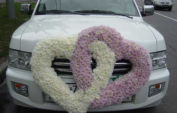 getaway-car-wedding-decoration