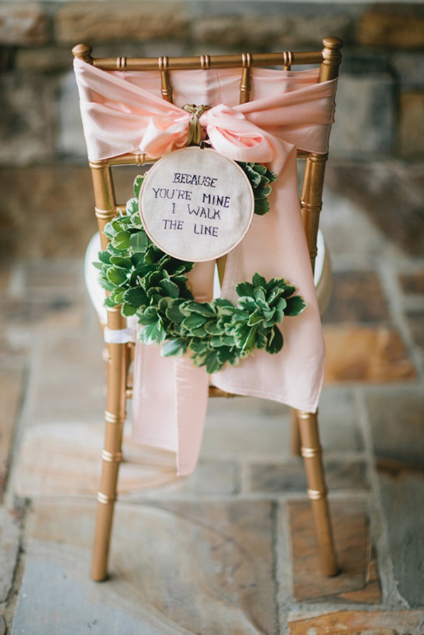 wedding-chairs-bride-groom-16