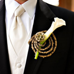 modern-orchid-boutonniere