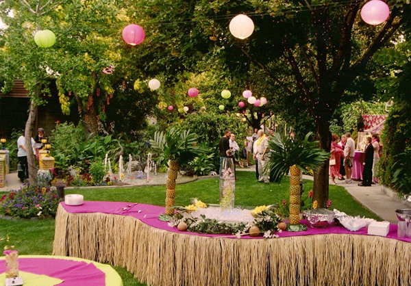 Hawaiian-wedding