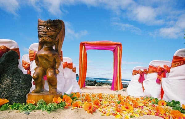 Hawaiian-wedding