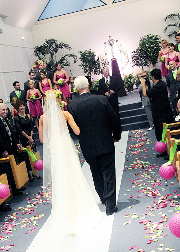 ceremony-altar-aisle-bride