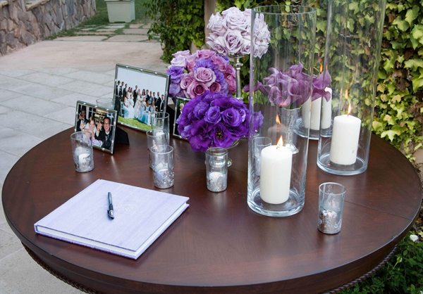 guest-book-wedding-table