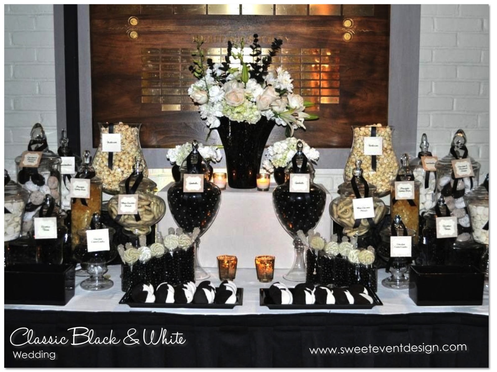 How to Set the Wedding Candy Buffet | WeddingElation