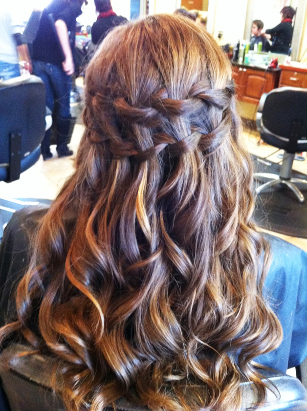 wedding-bridal-hairstyle-waterfall-braid