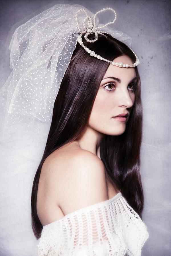 wedding-bridal-hairstyle-straight