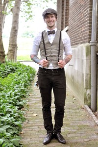 Country wedding look for a man