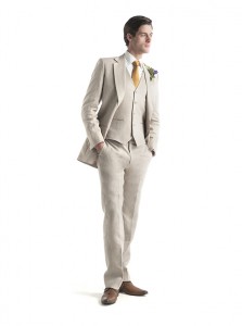 Sophisticated outfit for a groom