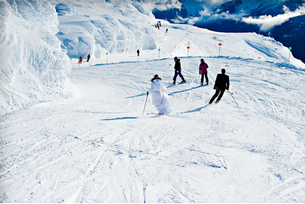 Skiing wedding