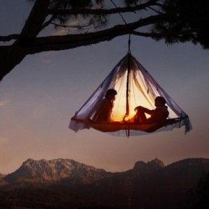 Hanging tents