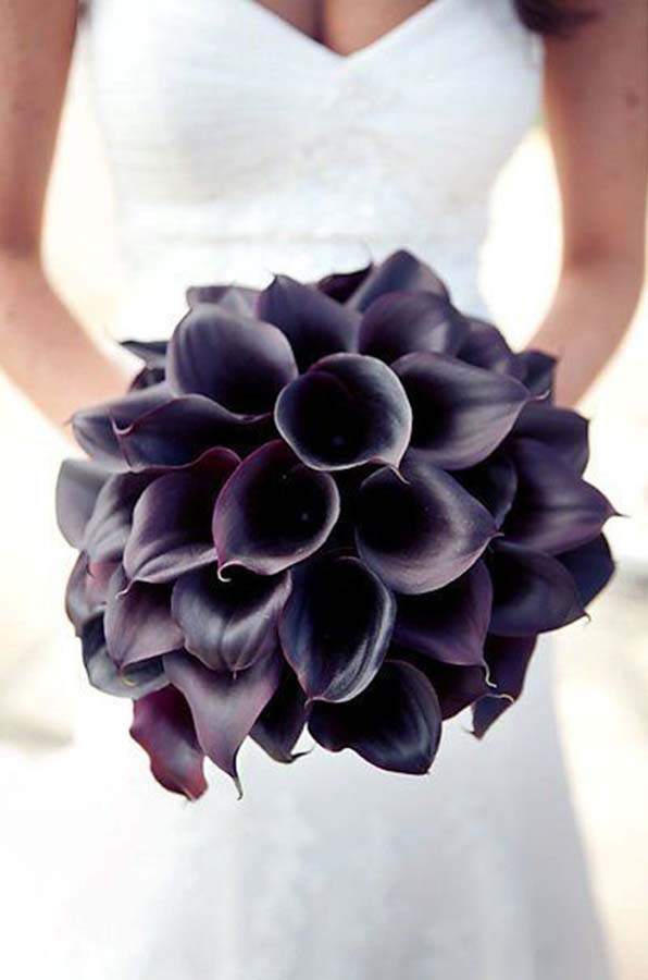 Best Dark Flowers For Your Statement Wedding Bouquet ...