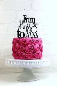 Rose swirl hot pink cake
