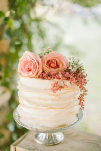 Ruffled cake with flowers