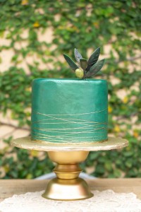 Turquoise metallic cake