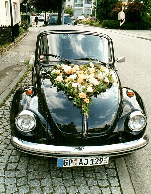 Flowers wedding car