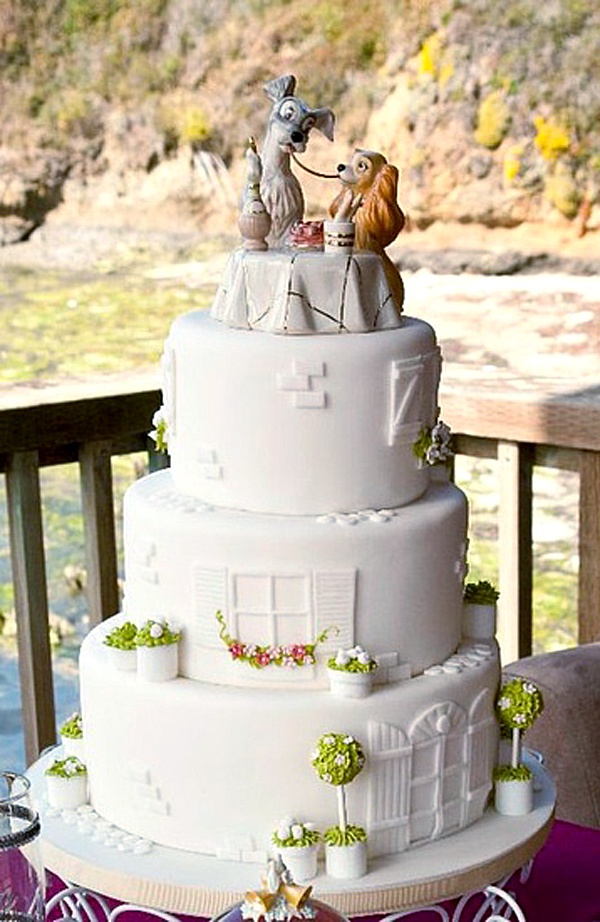 Disney-Themed Cakes Will Bring Some Magic To Your Wedding | WeddingElation